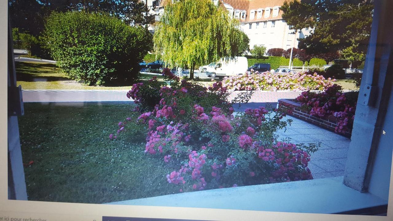 Chez Marilyn Apartment Deauville Exterior photo